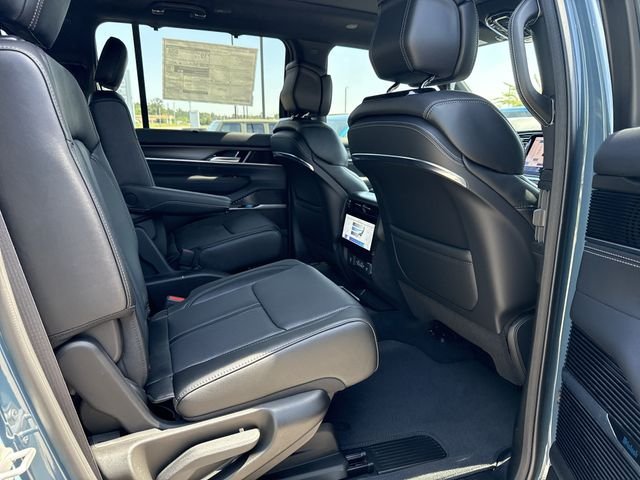 New 2026 Blue Jeep Summit Obsidian image 15