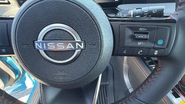 New 2026 Arctic Ice Blue Metallic / Super Black Two-tone Nissan SR image 20