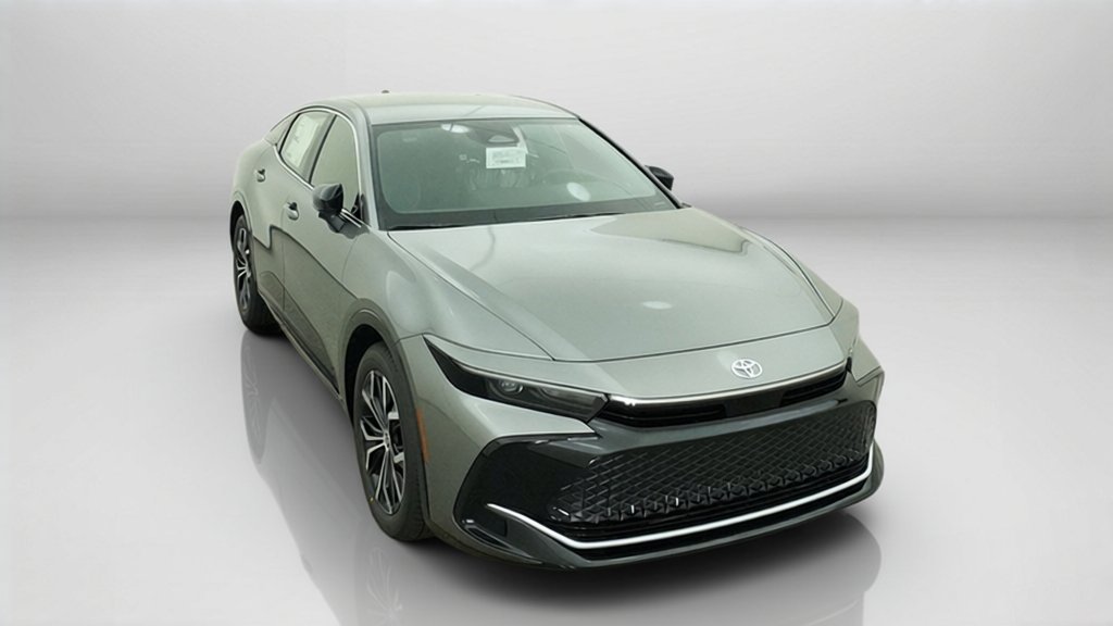New 2027 Heavy Metal Toyota XLE image 4