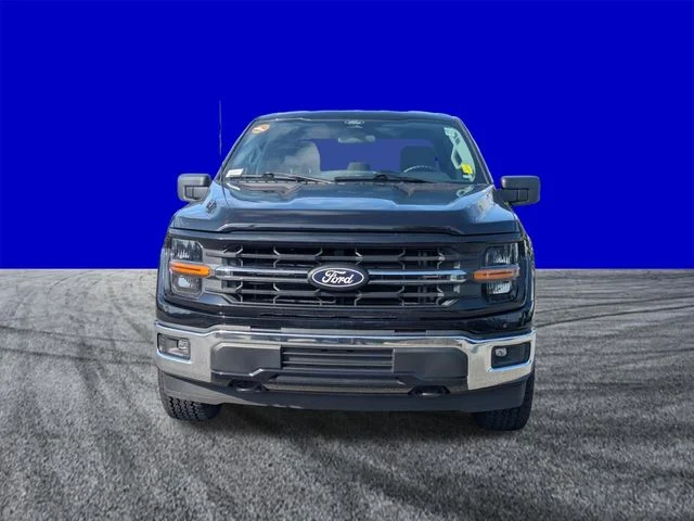 Certified Used 2025 Agate Black Metallic Ford XLT image 9