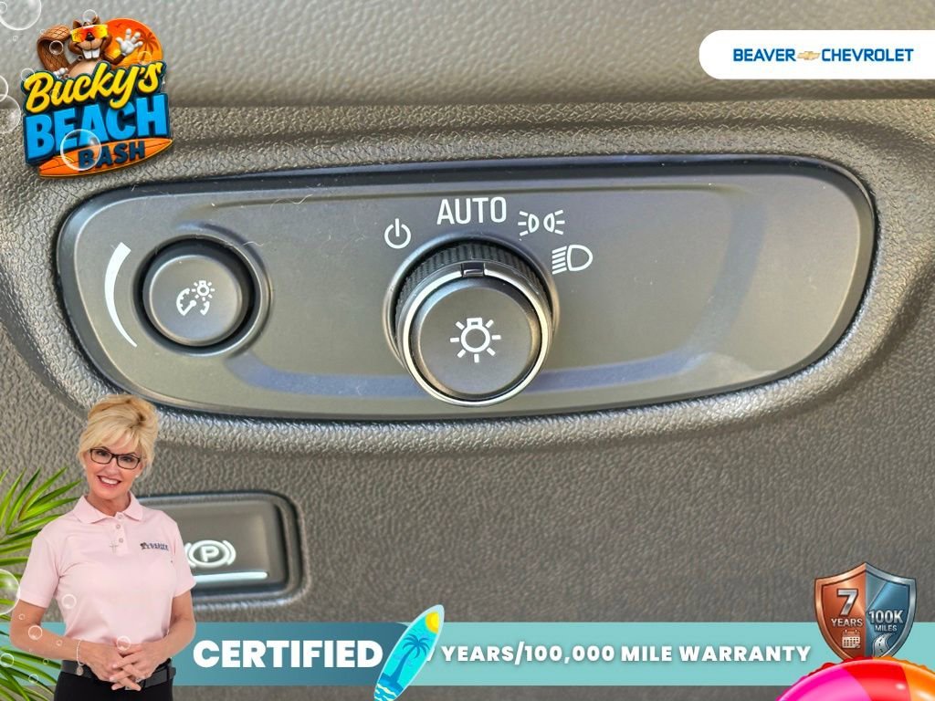 Used 2024 Ebony Twilight Metallic GMC SLE image 31