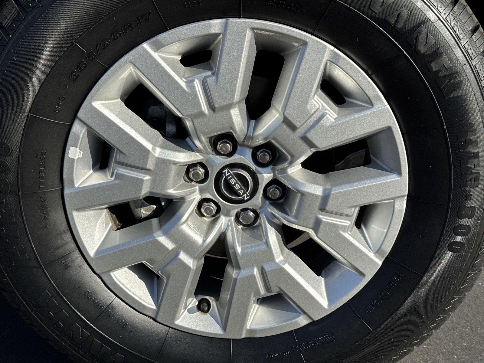 2024 Nissan Frontier SV - Photo 40