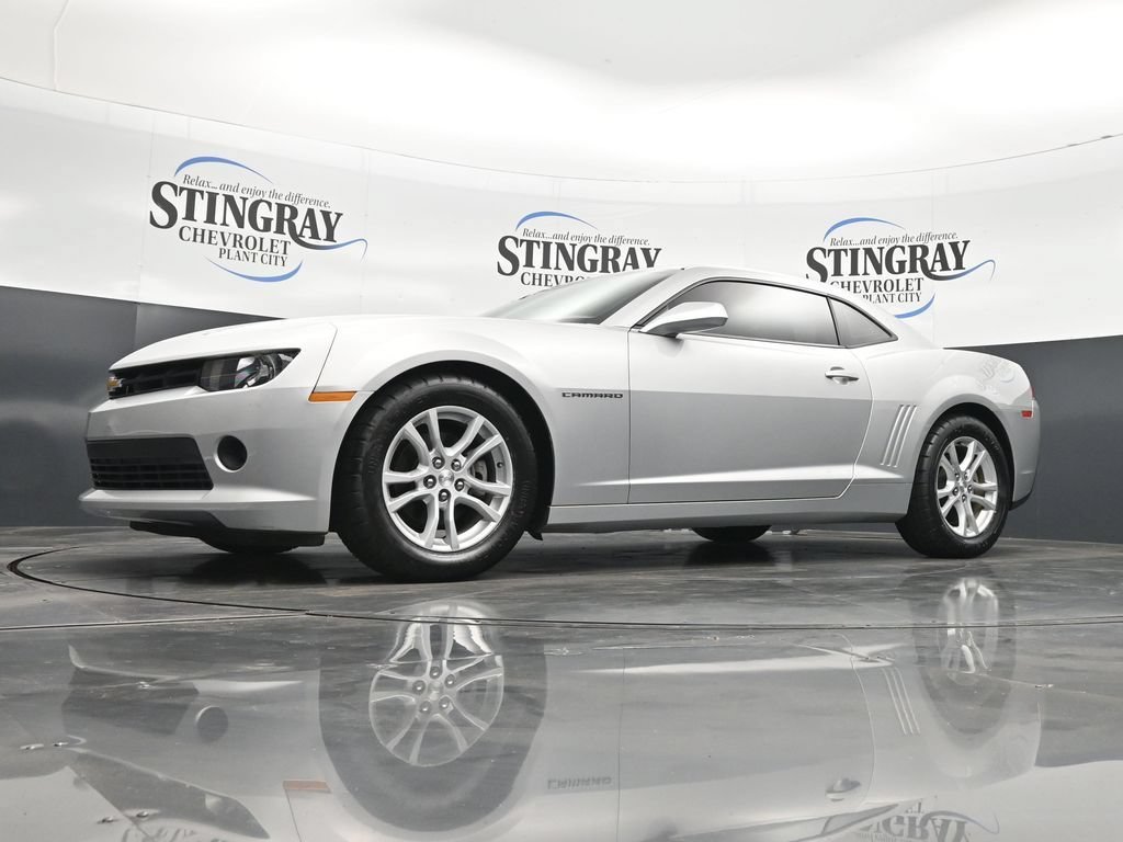 Used 2015 SILVER ICE METALLIC Chevrolet LT image 28