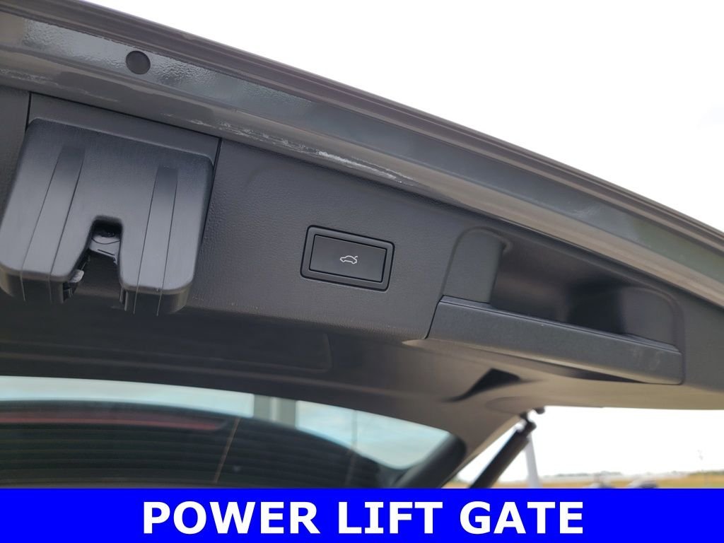 2026 Volkswagen Atlas SE w/Tech - Photo 22