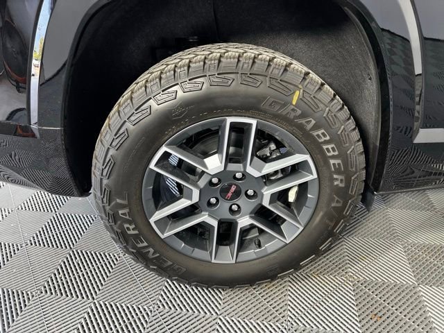 2026 GMC Terrain AT4 - Photo 40