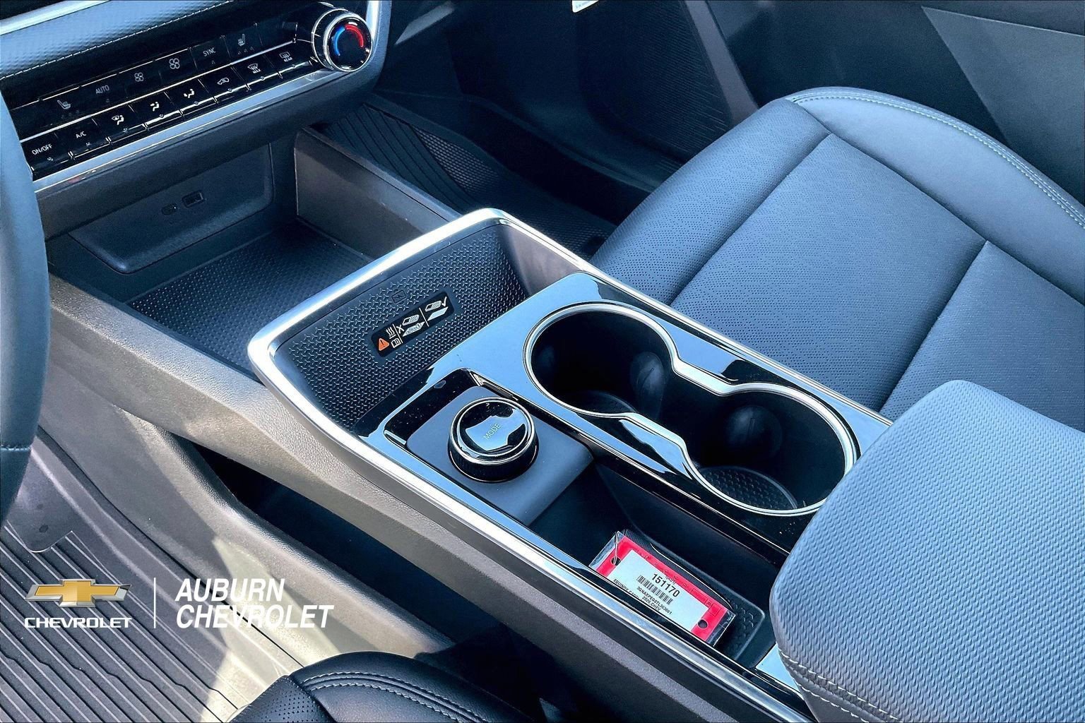 2026 Chevrolet Equinox LT - Photo 8