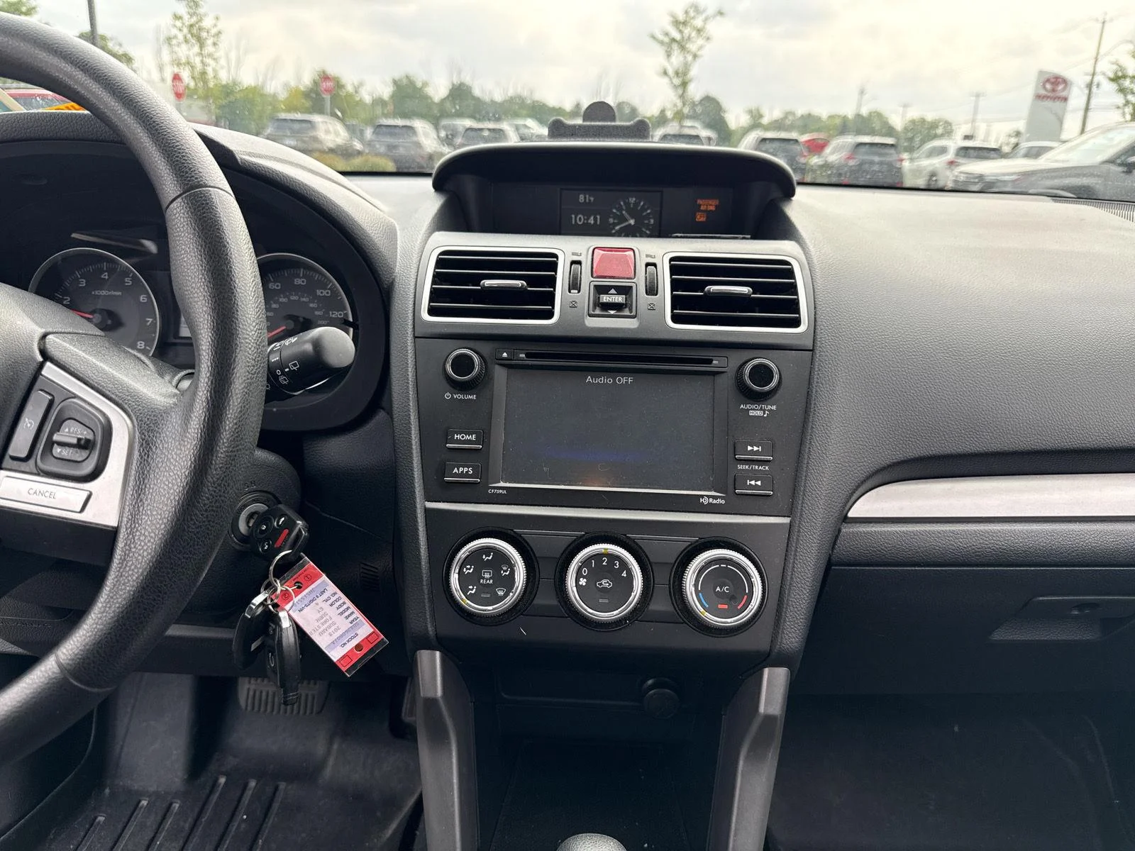 Used 2018 Ice Silver Metallic Subaru 2.5i image 12