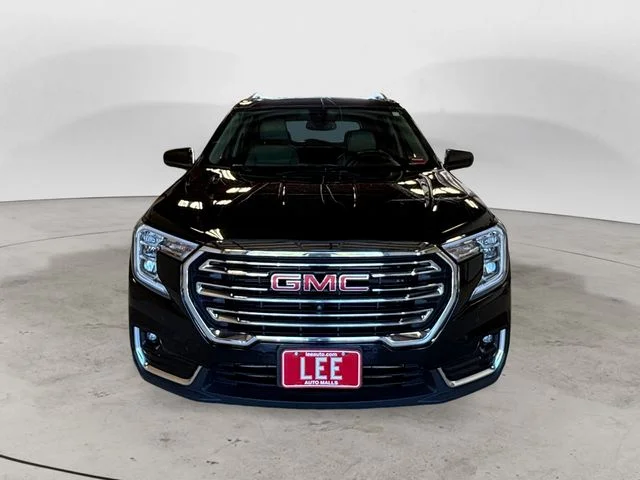 Used 2022 Black GMC SLT image 9