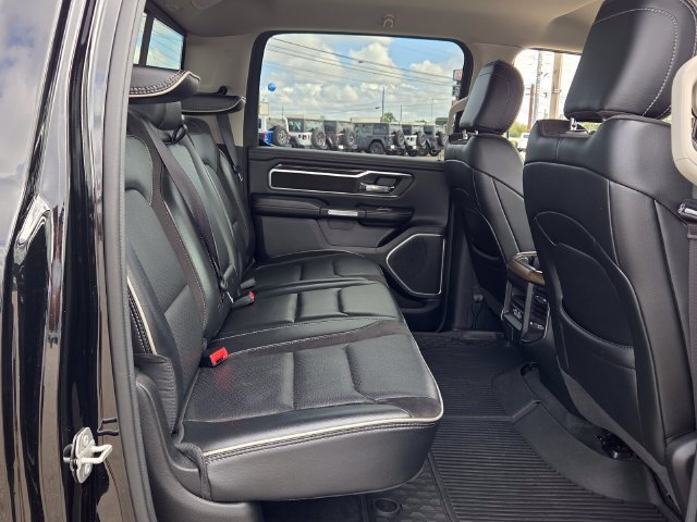 Used 2022 Black Ram Laramie image 16