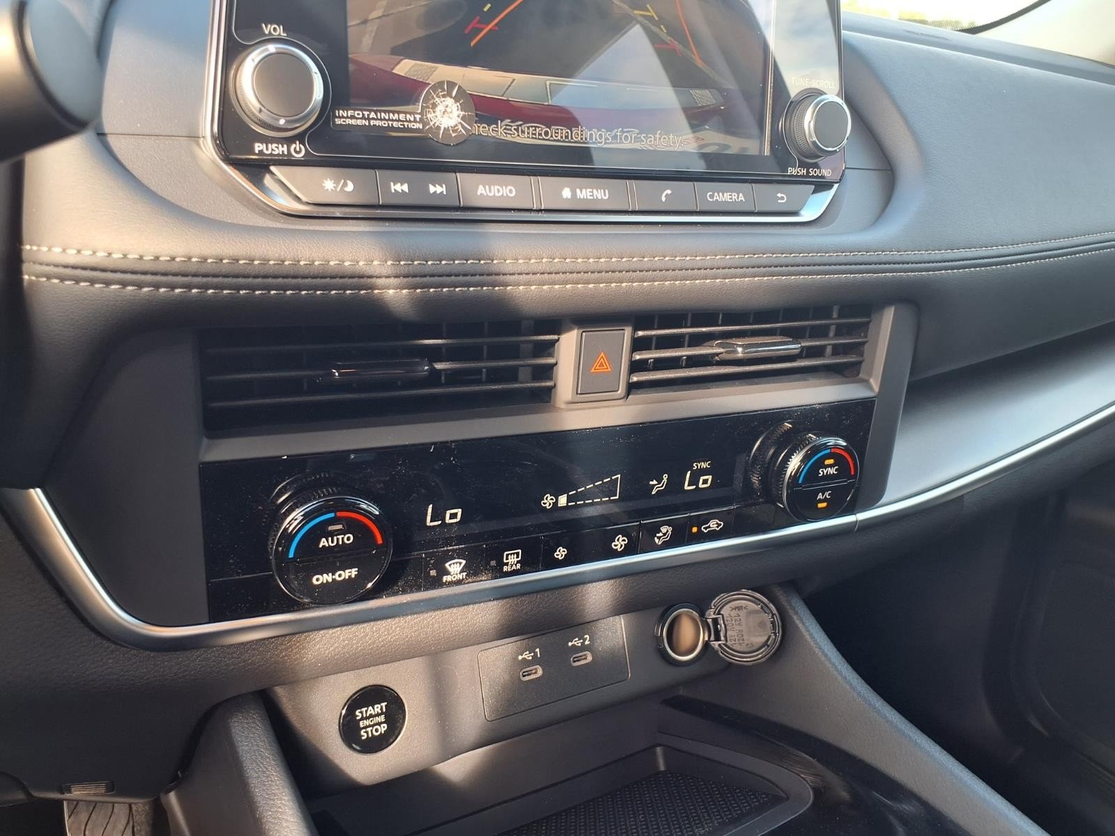 2026 Nissan Rogue photo 19 of 23