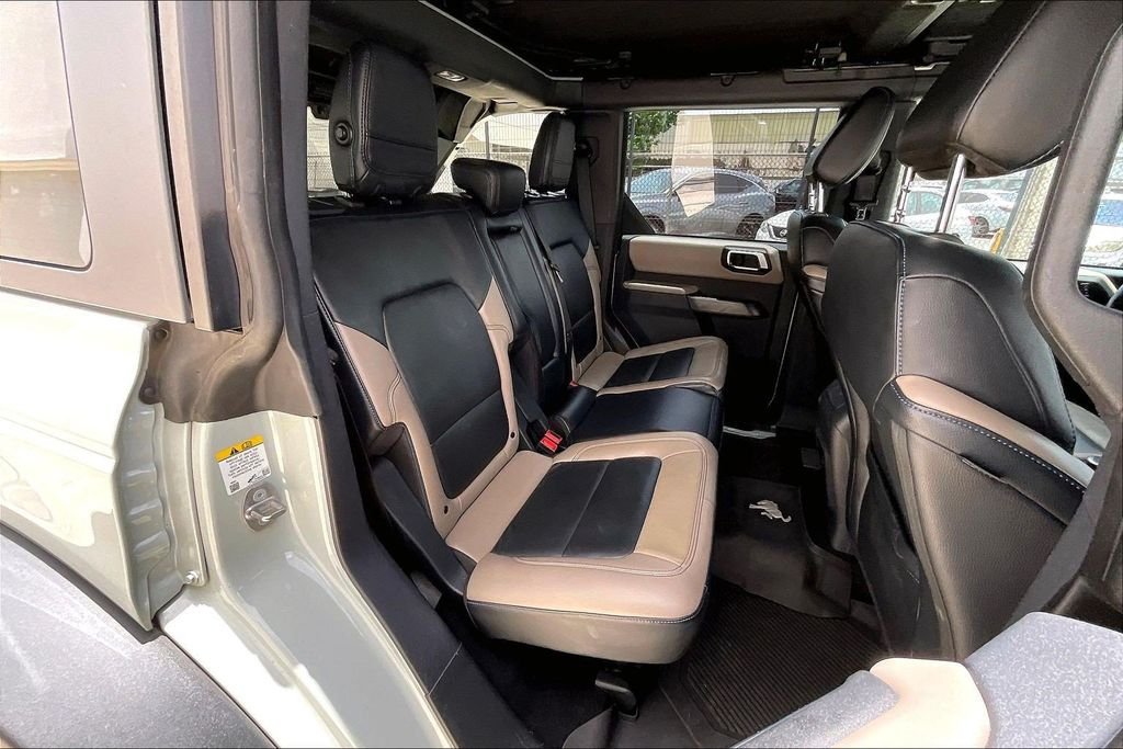 Used 2021 Green Ford Wildtrak image 23