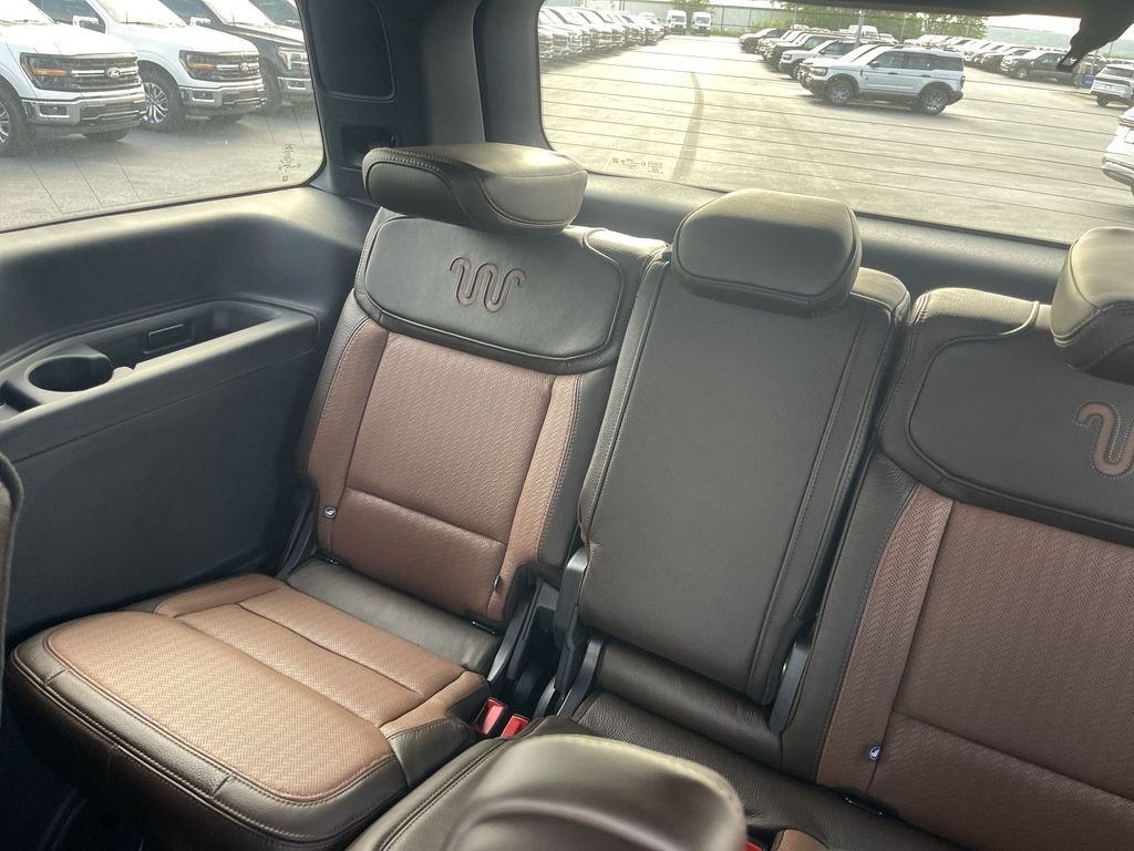 New 2026 Glacier Gray Metallic Tri-Coat Ford King Ranch® image 30