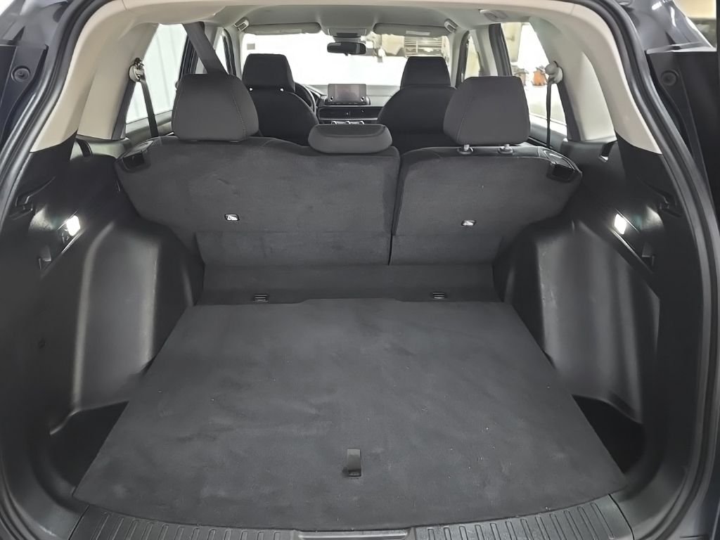 Used 2024 Meteorite Gray Metallic Honda LX image 11