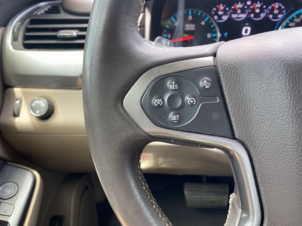 Used 2017 Champagne Silver Metallic Chevrolet LT image 21