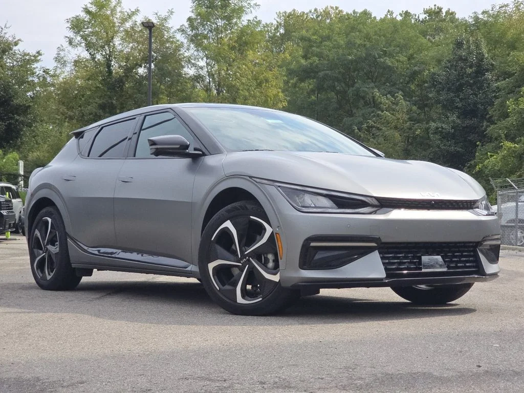 Used 2024 Gray Kia GT-Line image 1