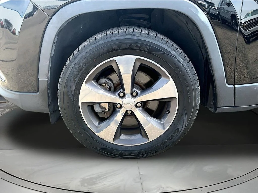 Certified Used 2020 Black Jeep Limited image 36