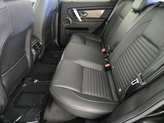 Used 2024 Black Land Rover SE image 5