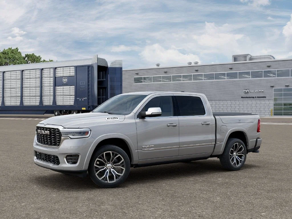 New 2027 Silver Zynith Exterior Paint RAM Tungsten image 2