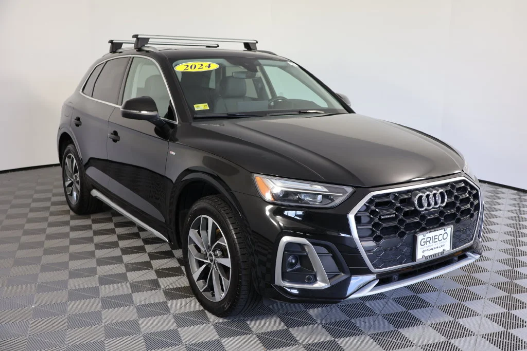 Used 2024 Mythos Black Metallic Audi 45 S line Premium Plus image 1