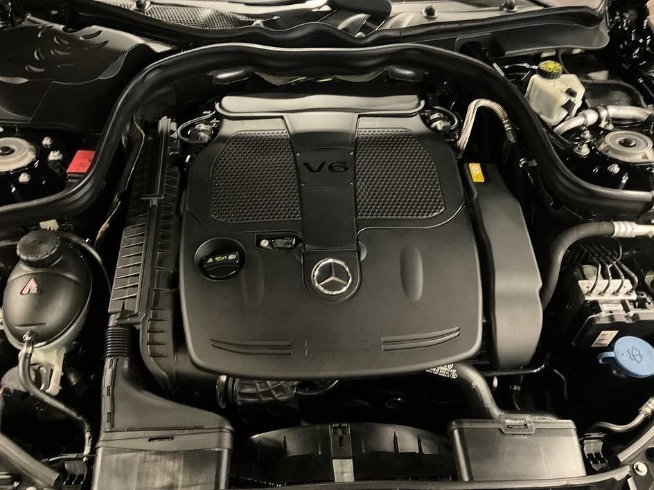 Used 2012 Black Mercedes-Benz E 350 image 23