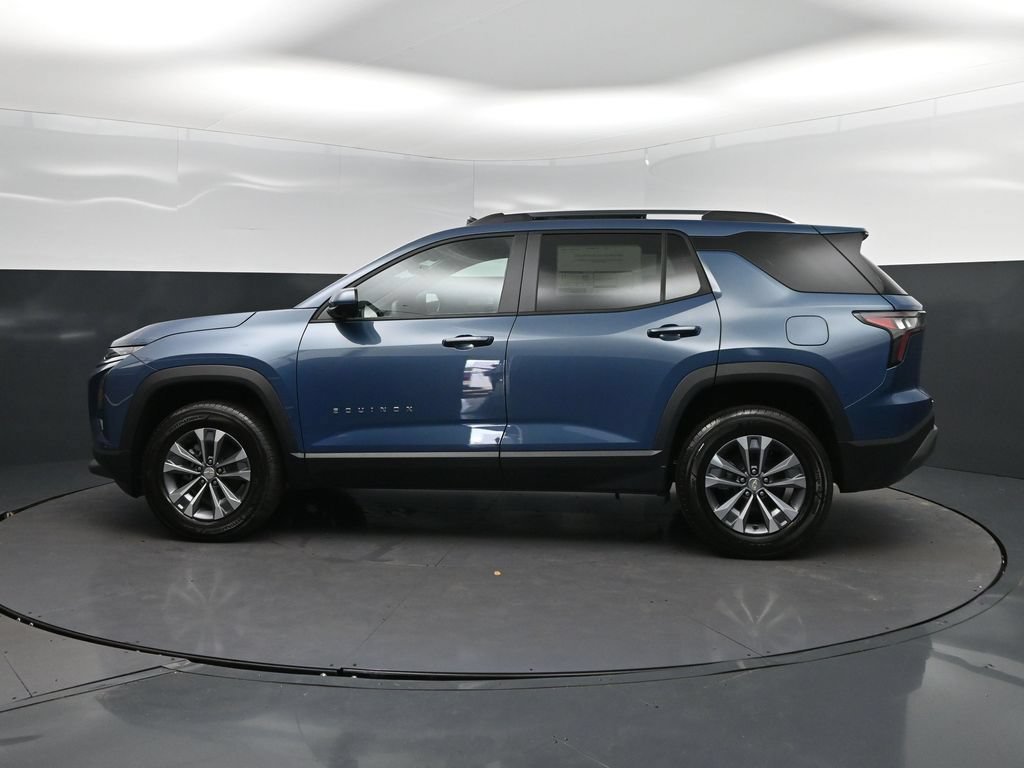 2027 Chevrolet Equinox LT - Photo 4