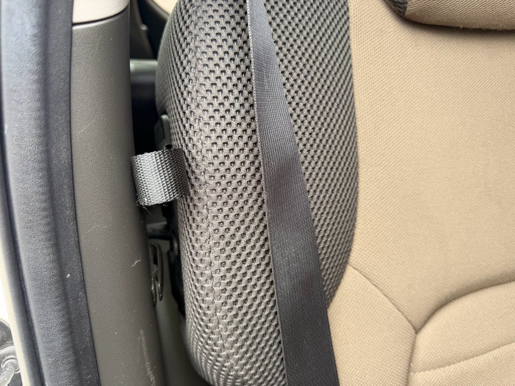 Used 2007 Avalanche Nissan S image 23