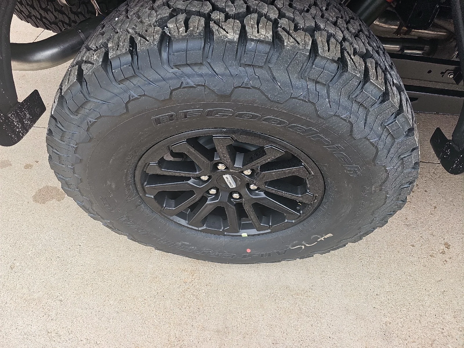New 2026 Carbonized Gray Metallic Ford Raptor® image 10