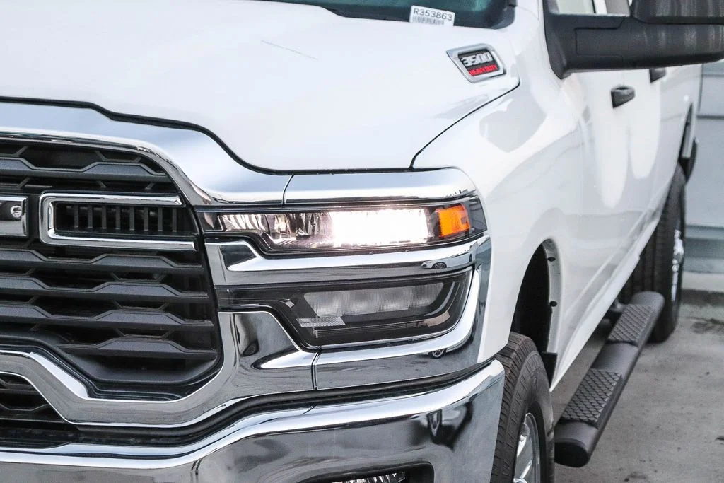New 2026 White Ram Tradesman image 5