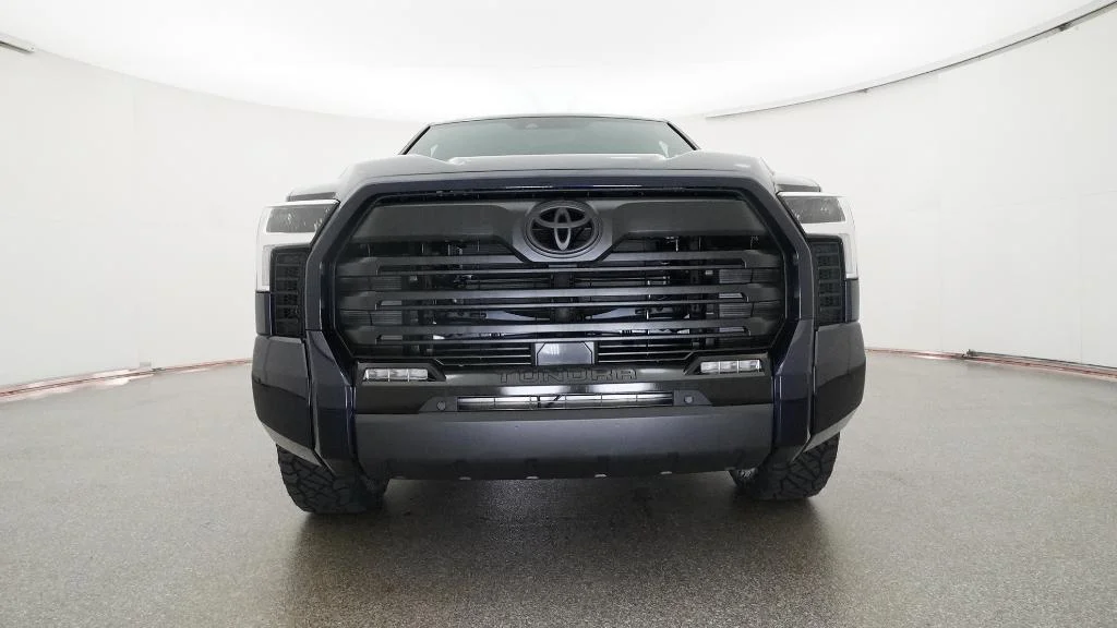 2026 Toyota Tundra Limited - Photo 22