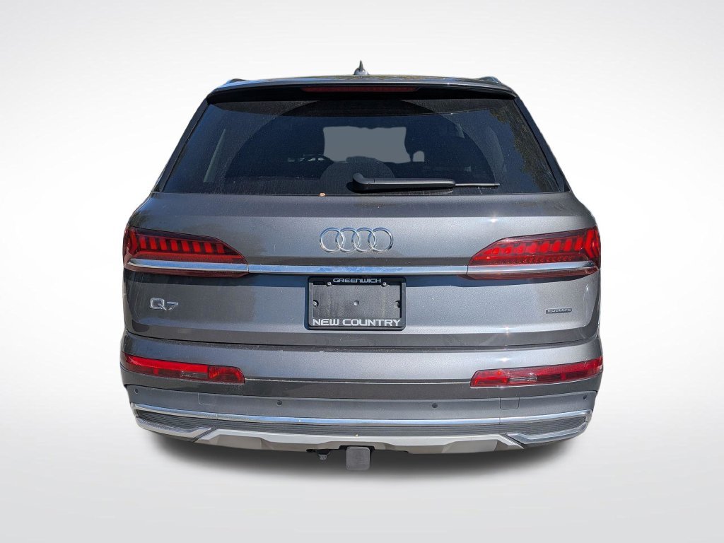 Used 2023  Audi 45 Premium image 4