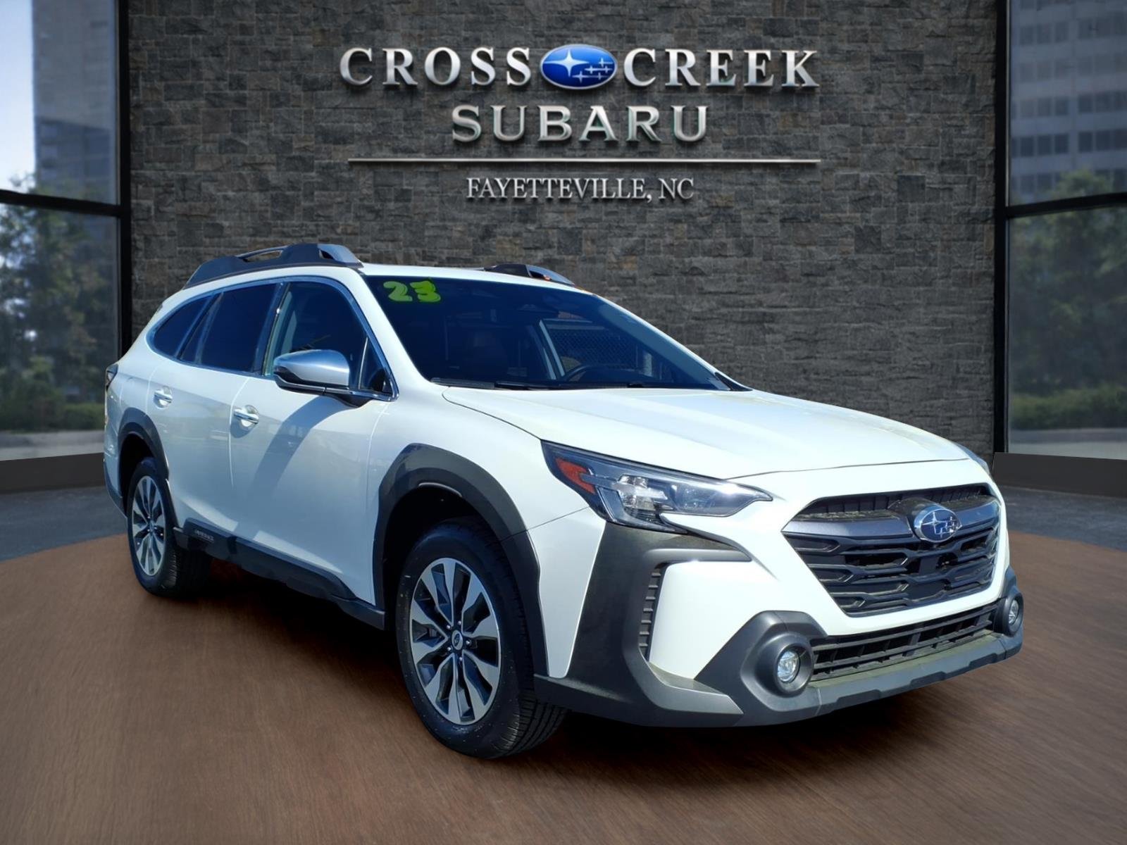 2023 Subaru Outback Touring