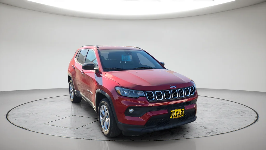 Used 2025 Red Jeep Latitude image 19