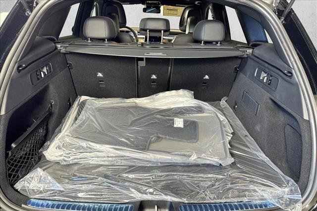 New 2026 Black Mercedes-Benz GLC 300 image 54
