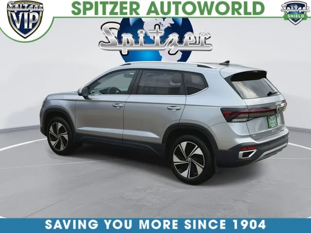 Used 2025 Silver Volkswagen 1.5T SE image 7