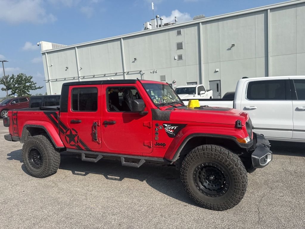 Used 2024 Red Jeep Sport image 8