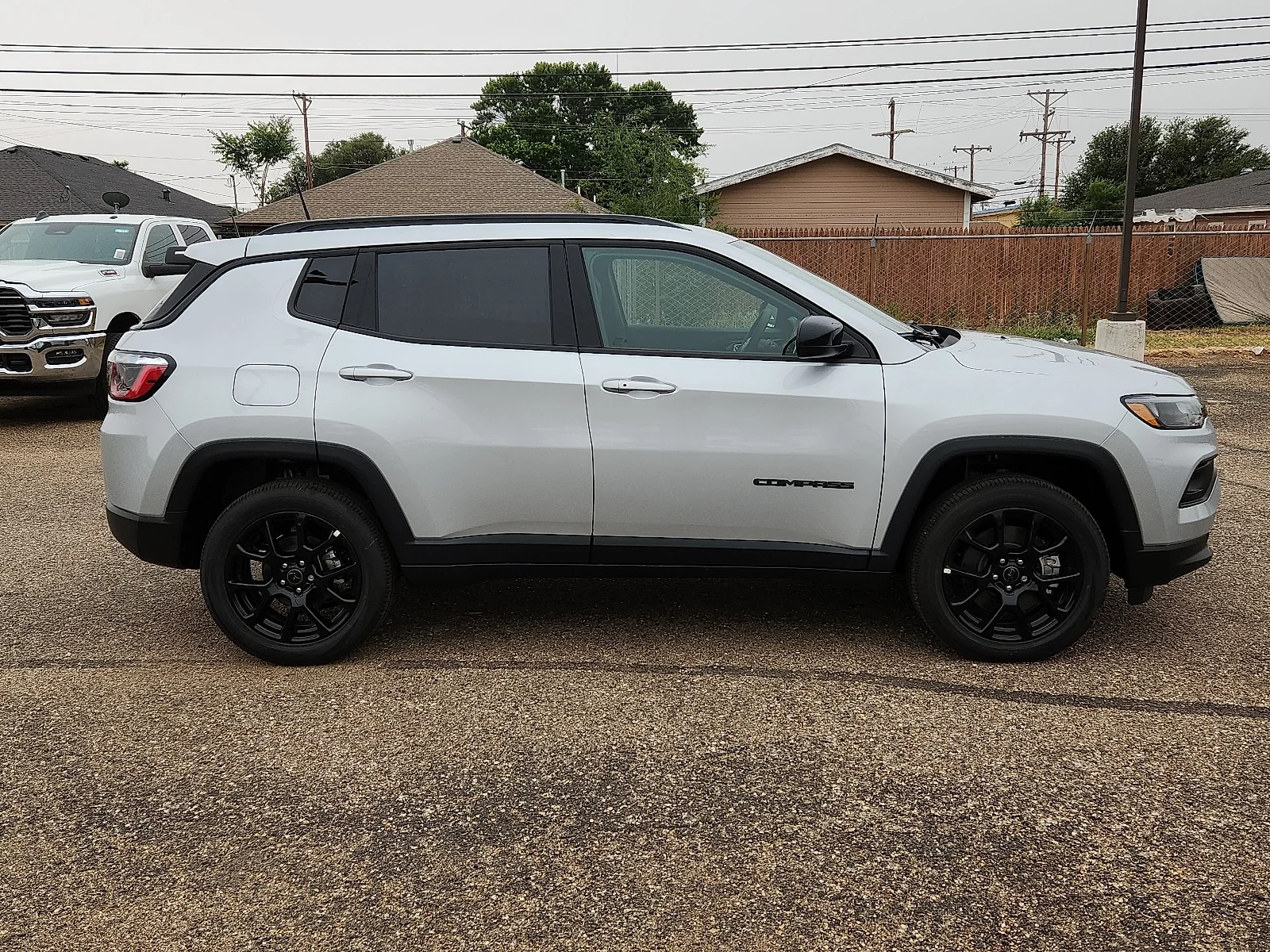 New 2026 Silver Jeep LATITUDE ALTITUDE 4X4 image 5