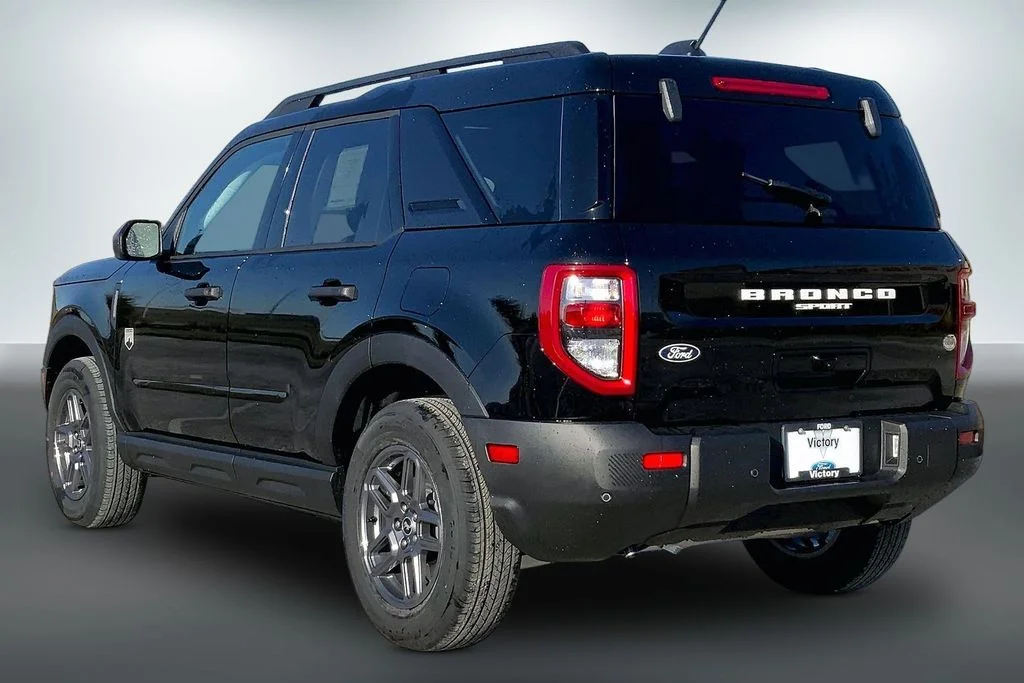 New 2026 Shadow Black Ford Big Bend image 3
