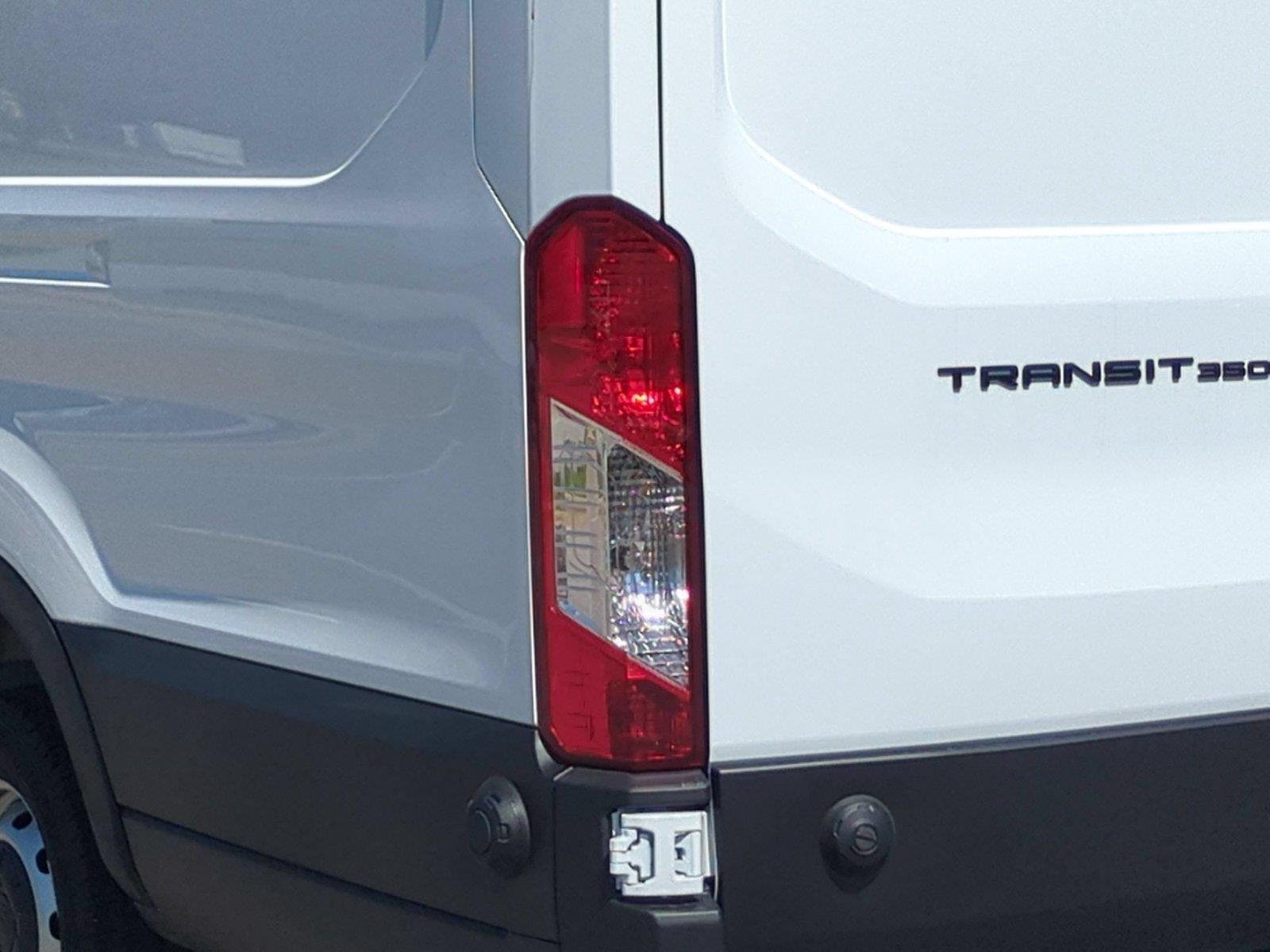 New 2026 Oxford White Ford Cargo Van image 11