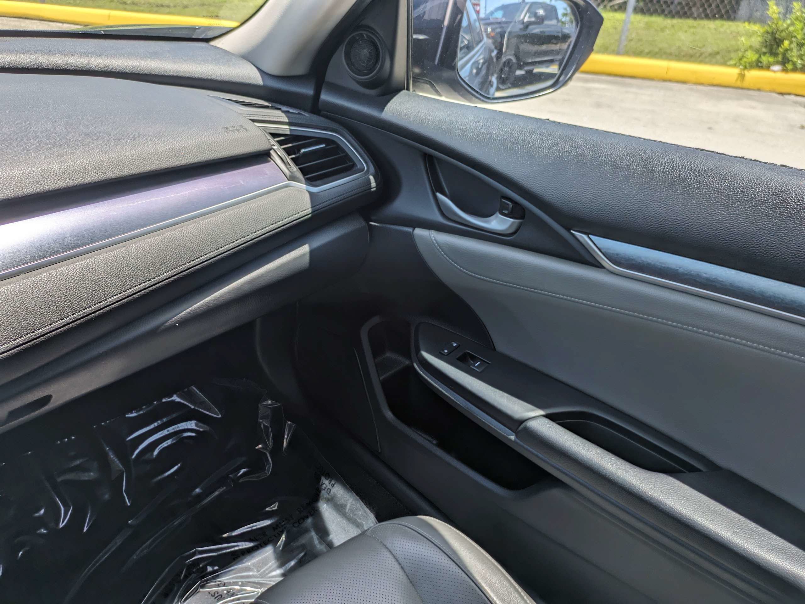 Certified Used 2017 Blue Honda EX-L image 16