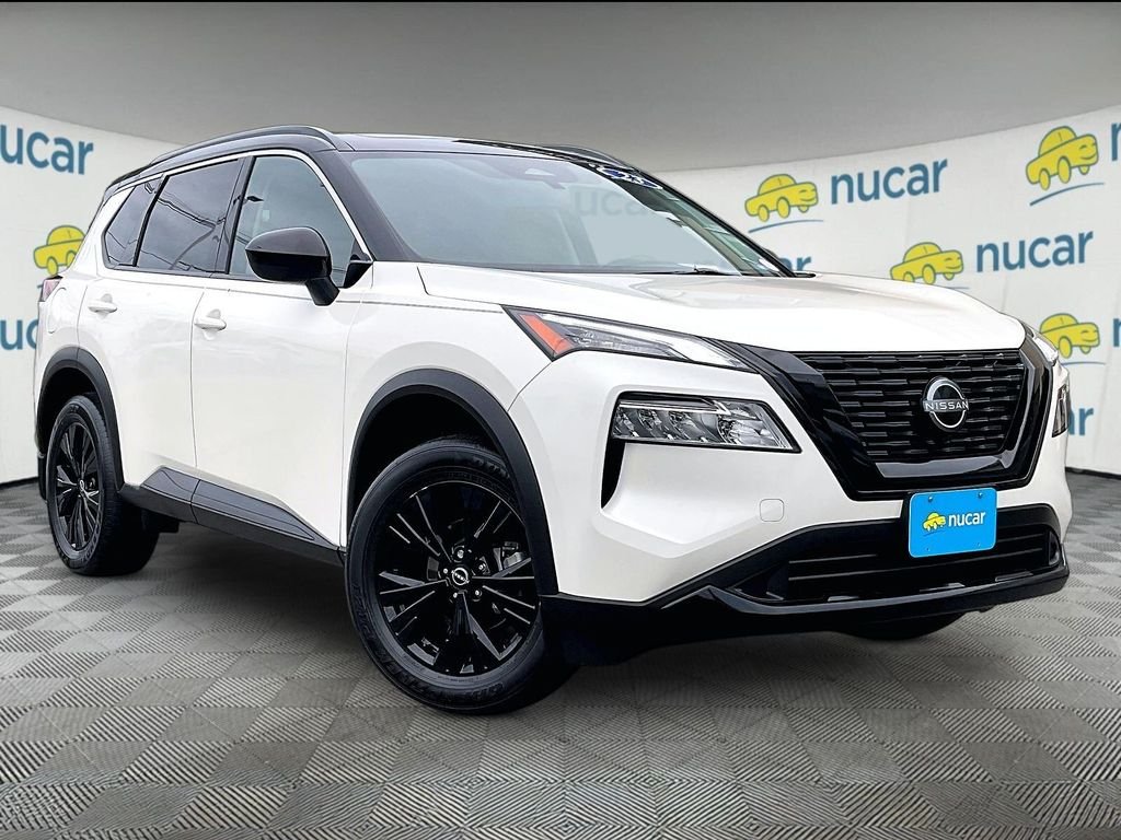 Used 2023 White Nissan SV image 1