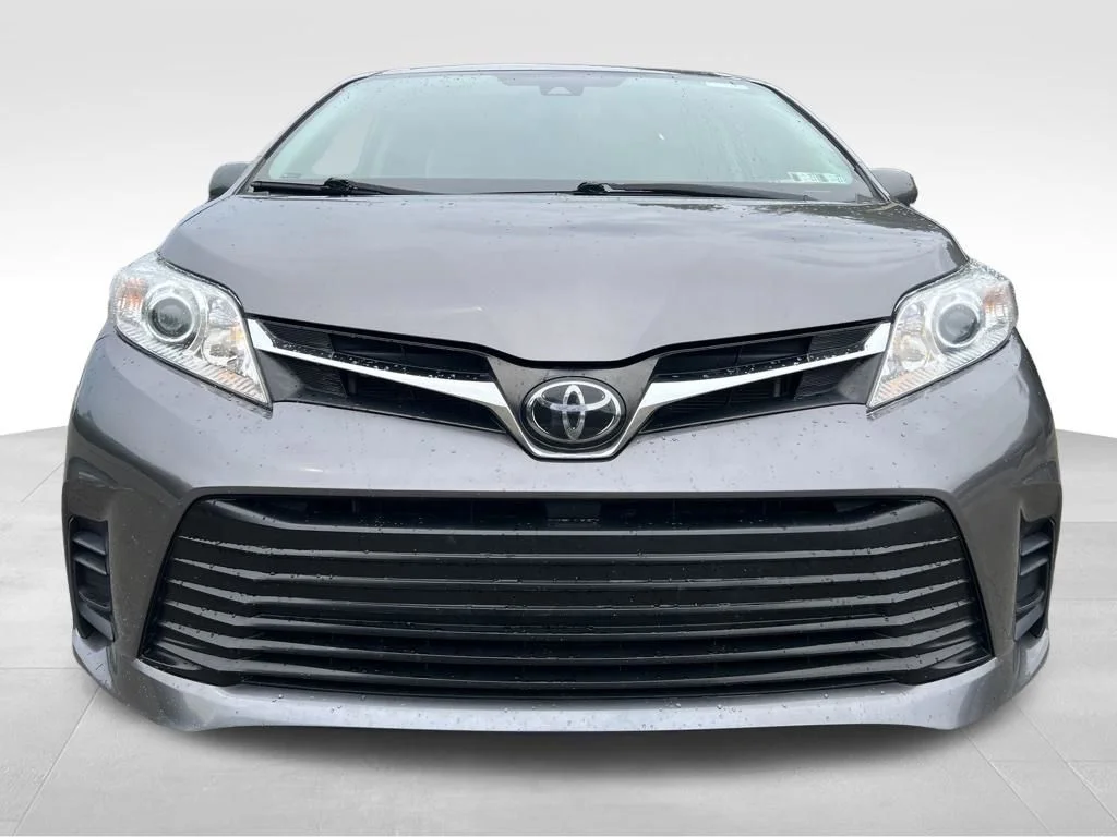 Used 2020 Gray Toyota LE image 3