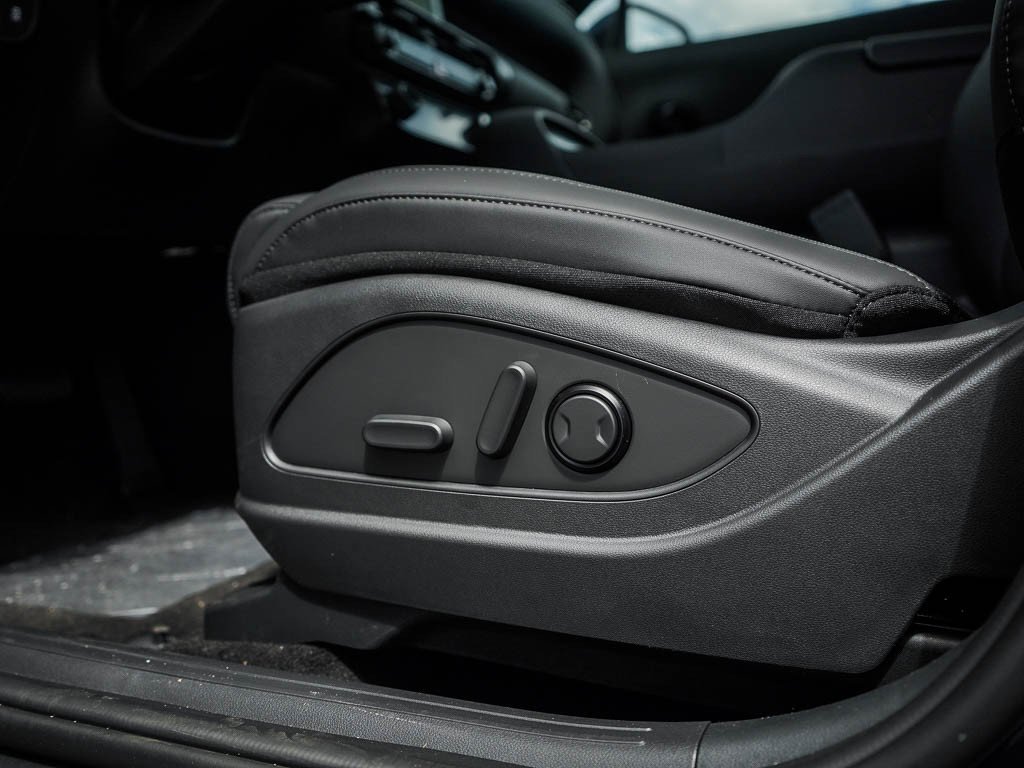 New 2026 Pacific Sapphire Hyundai XRT Pro AWD image 21