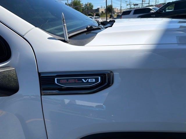 Used 2023 Summit White GMC AT4 image 4