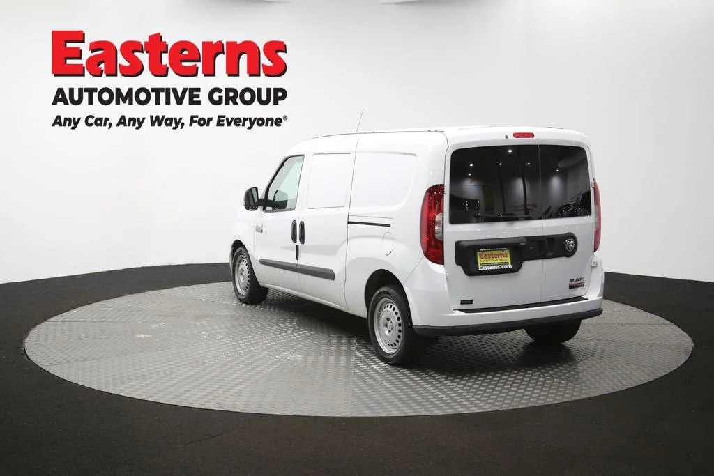 Used 2022 White Ram Base image 66