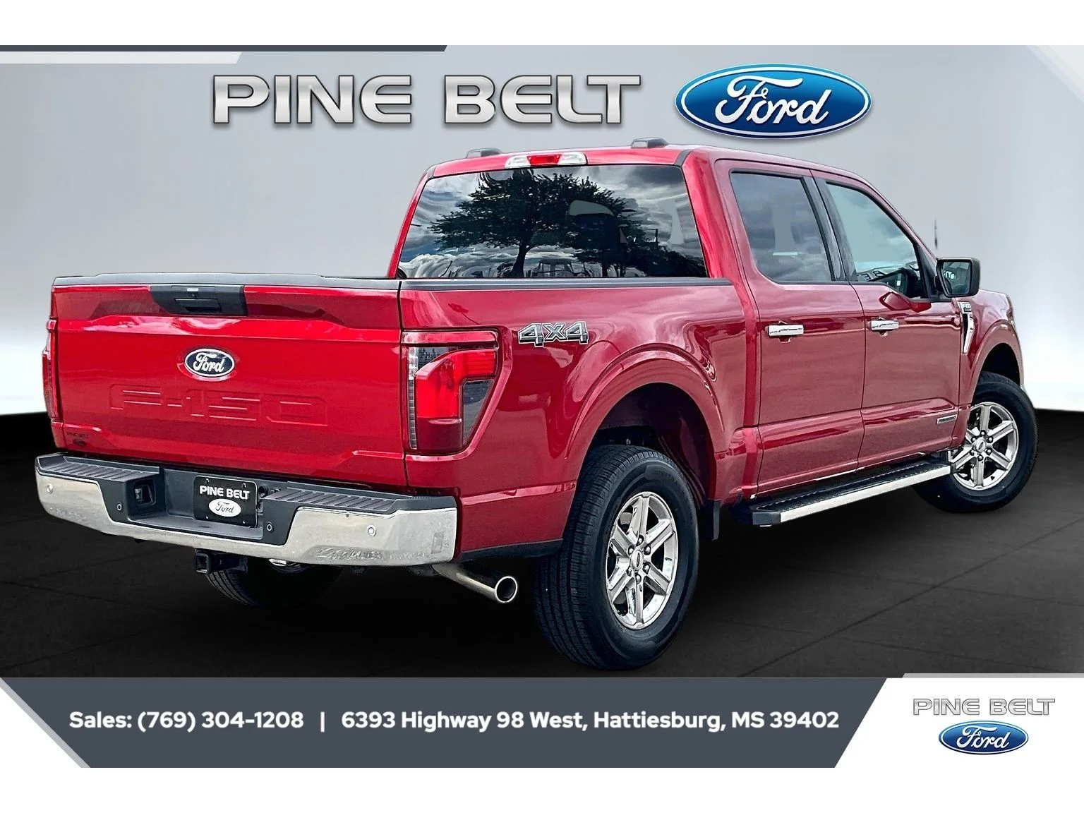 Used 2025 Rapid Red Metallic Tinted Clearcoat Ford XLT image 11