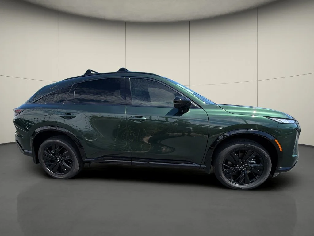New 2027 DEEP EMERALD INFINITI Sport AWD image 8