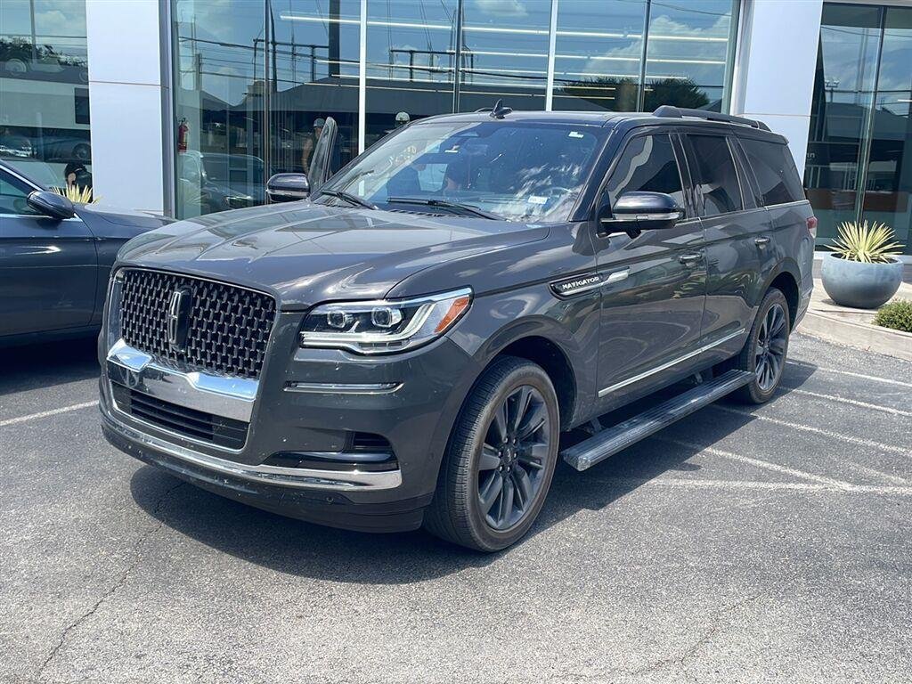 Used 2023 Chroma Caviar Dark Gray Metallic Clearcoat Lincoln Black Label image 1
