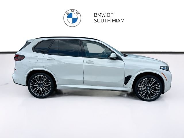 Used 2024 White BMW sDrive40i image 8