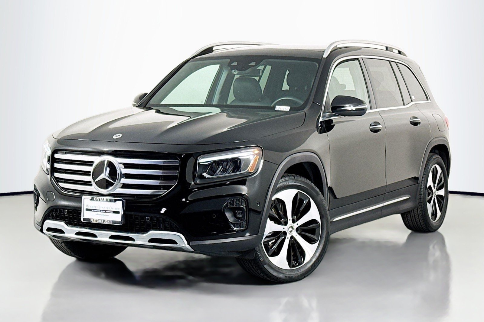 2024 Mercedes-Benz GLB GLB 250 4MATIC's photo
