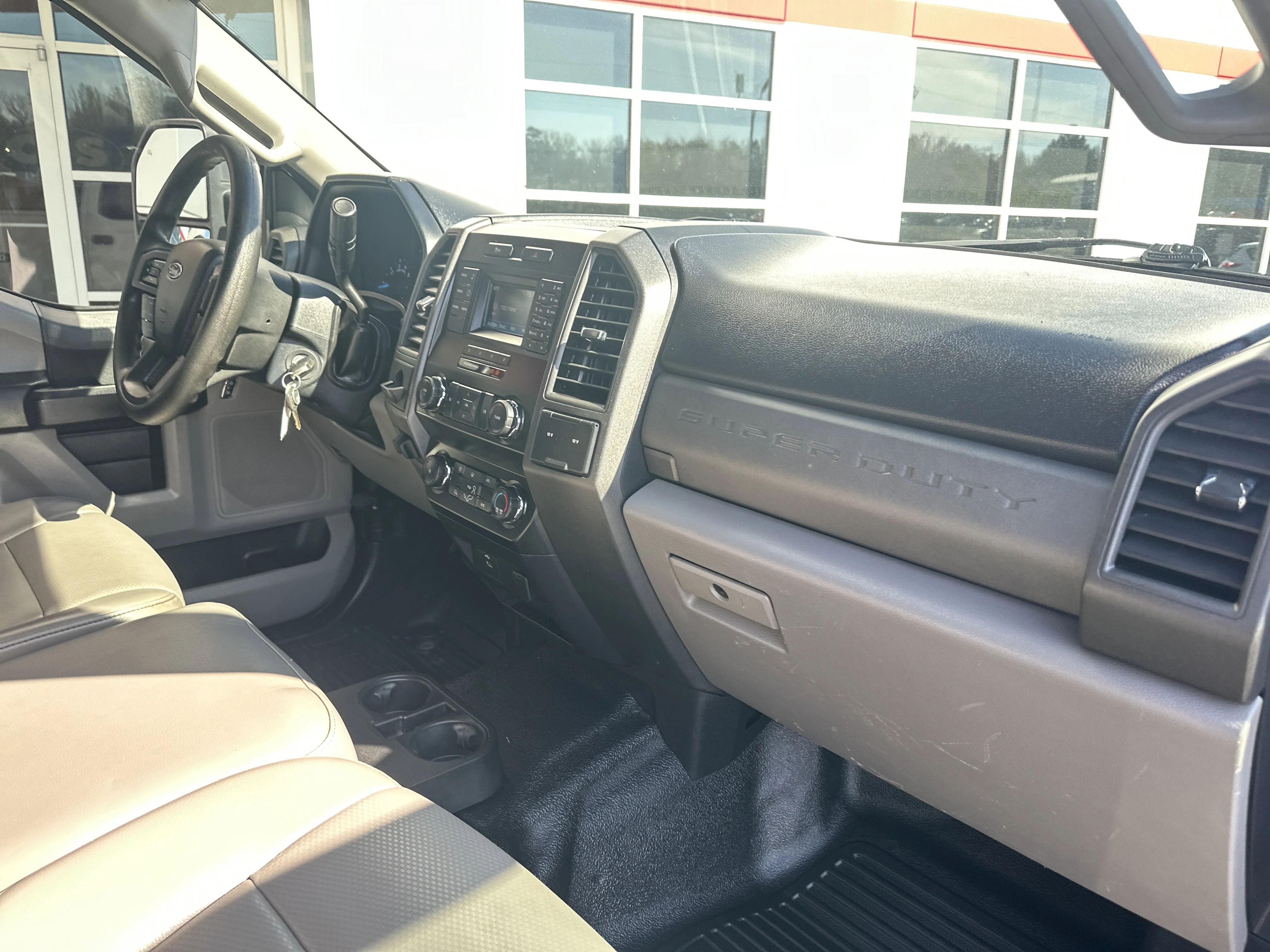 Used 2019  Ford  image 27
